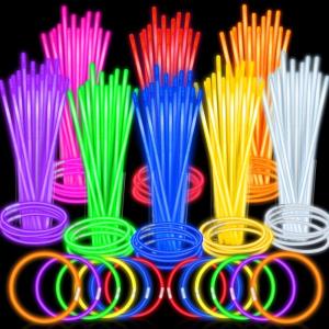 SpringFlower 100 PCS Glow Sticks Bulk Party Favors, 8″ Glow in the Dark Party Supplies, Light Sticks for Party Favors Glow Necklaces and Bracelets for Kids or Adults(400 Pack)