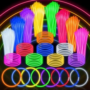 SpringFlower 100 PCS Glow Sticks Bulk Party Favors, 8″ Glow in the Dark Party Supplies, Light Sticks for Party Favors Glow Necklaces and Bracelets for Kids or Adults(100 Pack)